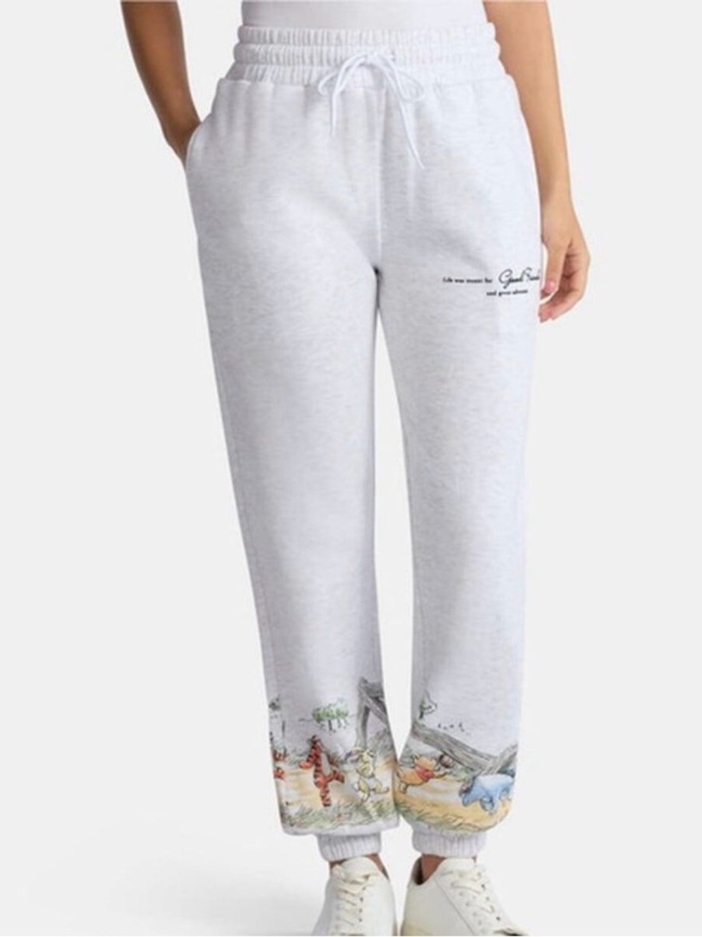Winnie the Pooh Women's Graphic Joggers Size Medium NWOT
